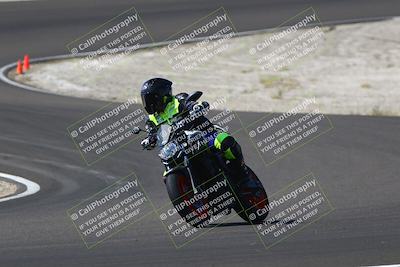media/Sep-21-2025-TrackDaz (Sun) [[277c75b276]]/C Group/1140pm (Turn 3)/